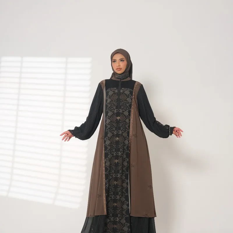 Equirayya Series (Serene Blue)